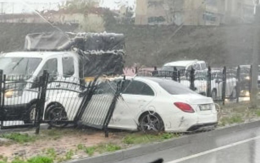 Yağış Kazalara Sebep Oldu