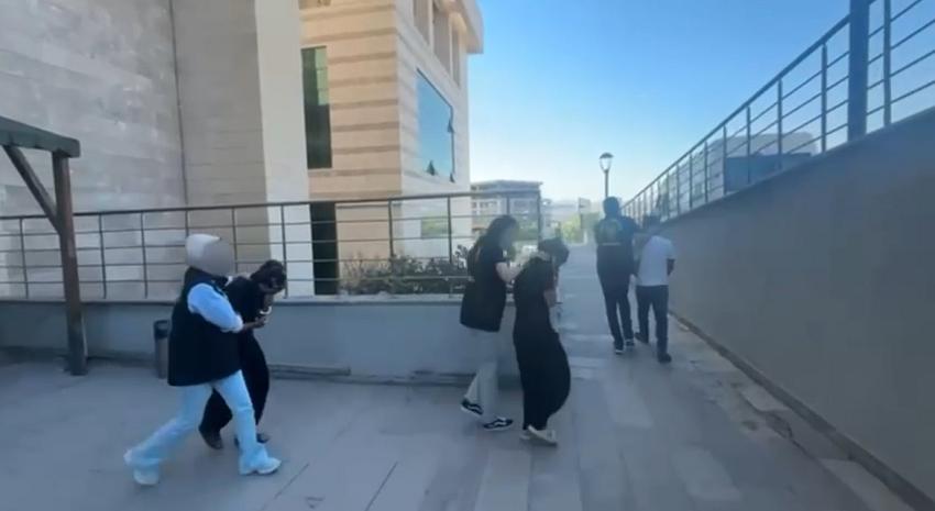 Evlere Giren Hırsızlar Yakalandı