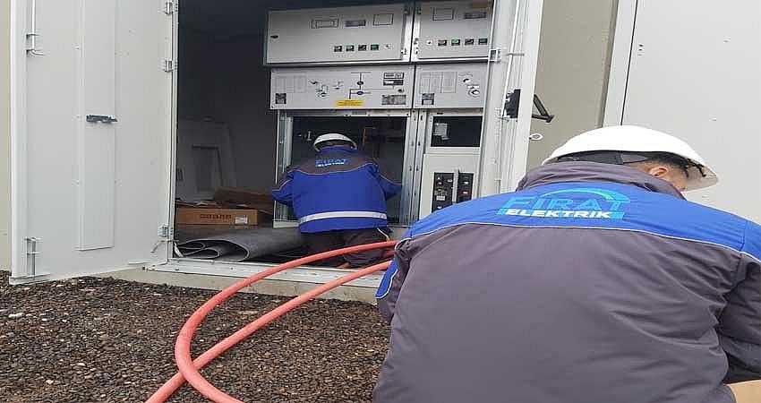 KİĞI CADDELERİNE 75 ELEKTRİK DİREĞİ DİKİLDİ