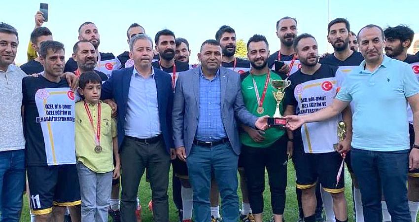 KURUMLAR ARASI FUTBOL TURNUVASI SONA ERDİ