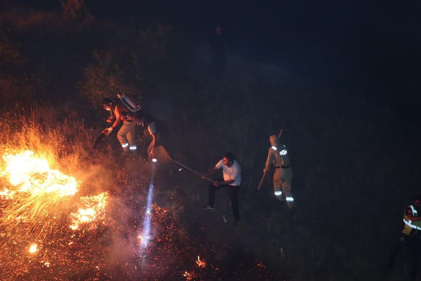 Göltepesi ile Güzeldere Köylerinde Yangın